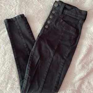 High-Rise Jegging